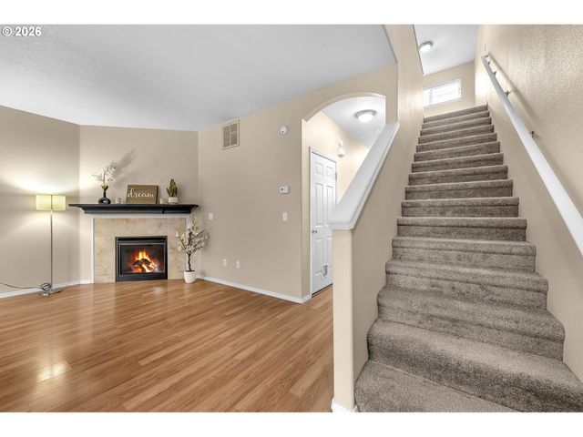 6429 Sw VINWOOD Ter, Beaverton, OR 97078