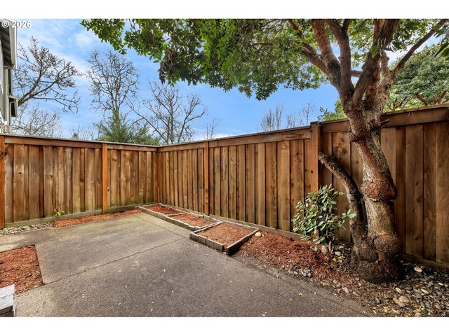 6429 Sw VINWOOD Ter, Beaverton, OR 97078