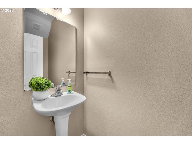 6429 Sw VINWOOD Ter, Beaverton, OR 97078