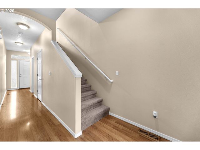 6429 Sw VINWOOD Ter, Beaverton, OR 97078