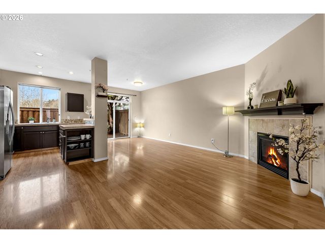 6429 Sw VINWOOD Ter, Beaverton, OR 97078