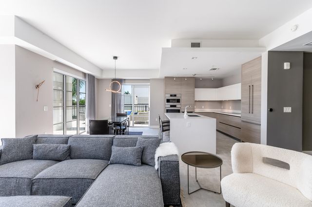 155 E Boca Raton Road 416, Boca Raton, FL 33432