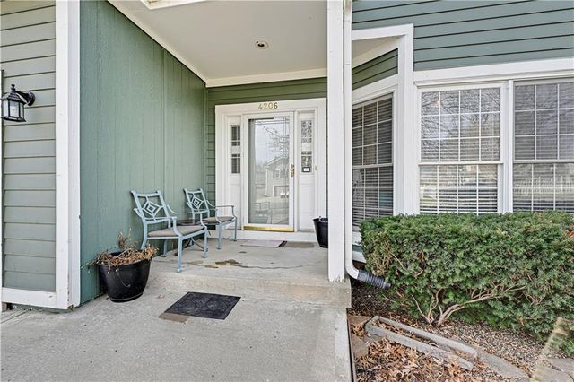 4206 N 110 Terrace, Kansas City, KS 66109
