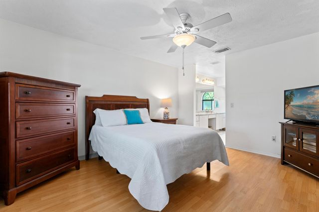 162 SW Dalton Circle, Port St Lucie, FL 34953