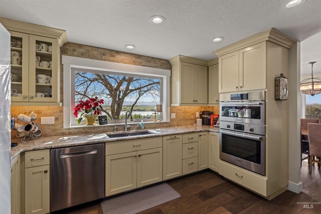 20796 Lowell Road, Caldwell, ID 83607