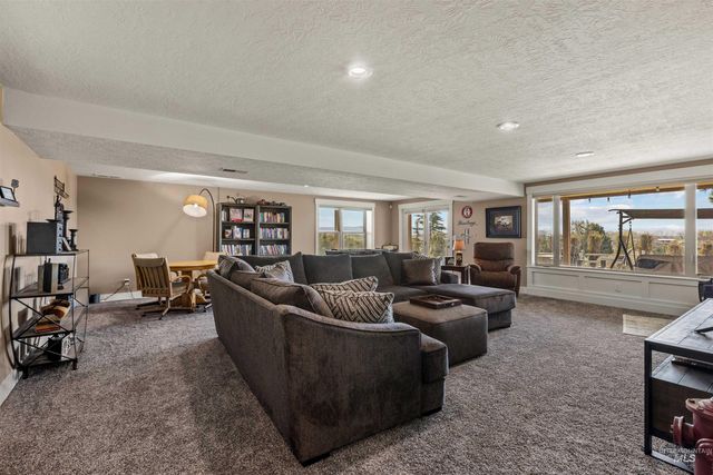 20796 Lowell Road, Caldwell, ID 83607