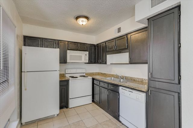 9825 N Walnut Street M103, Dallas, TX 75243