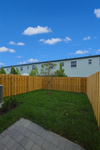 35687 SW 178th Pl, Homestead, FL 33034