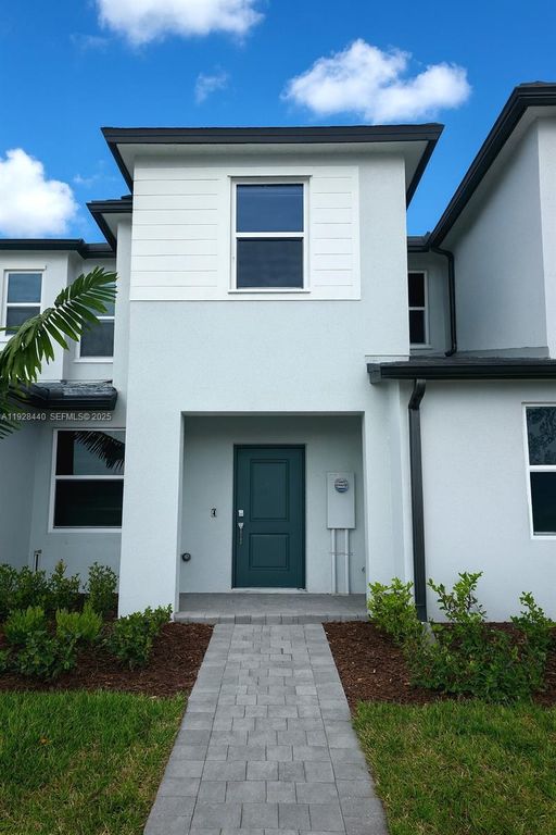 35687 SW 178th Pl, Homestead, FL 33034