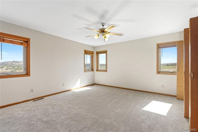 360 Sly Fox Way, Sedalia, CO 80135