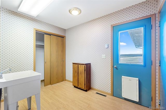 360 Sly Fox Way, Sedalia, CO 80135