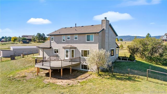 360 Sly Fox Way, Sedalia, CO 80135