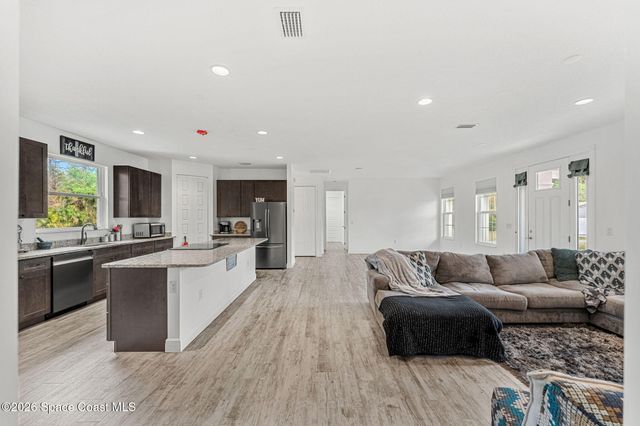 2050 Valkaria Road, Grant-valkaria, FL 32950