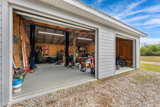 2050 Valkaria Road, Grant-valkaria, FL 32950