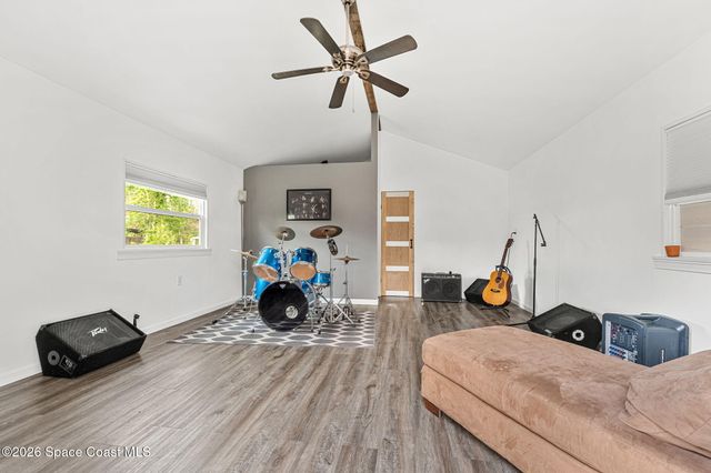 2050 Valkaria Road, Grant-valkaria, FL 32950