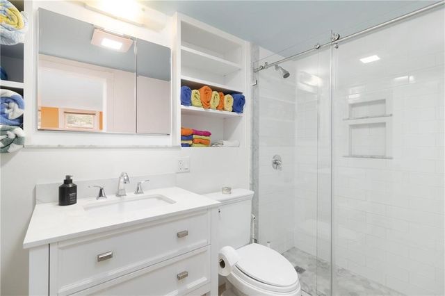 428 Gibbs Avenue 4, Newport, RI 02840