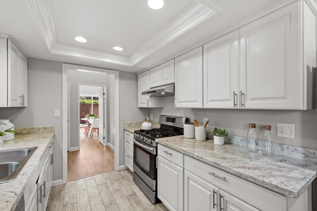 Image 18 of property listing at 36075 Vallee Terrace, Fremont, CA 94536