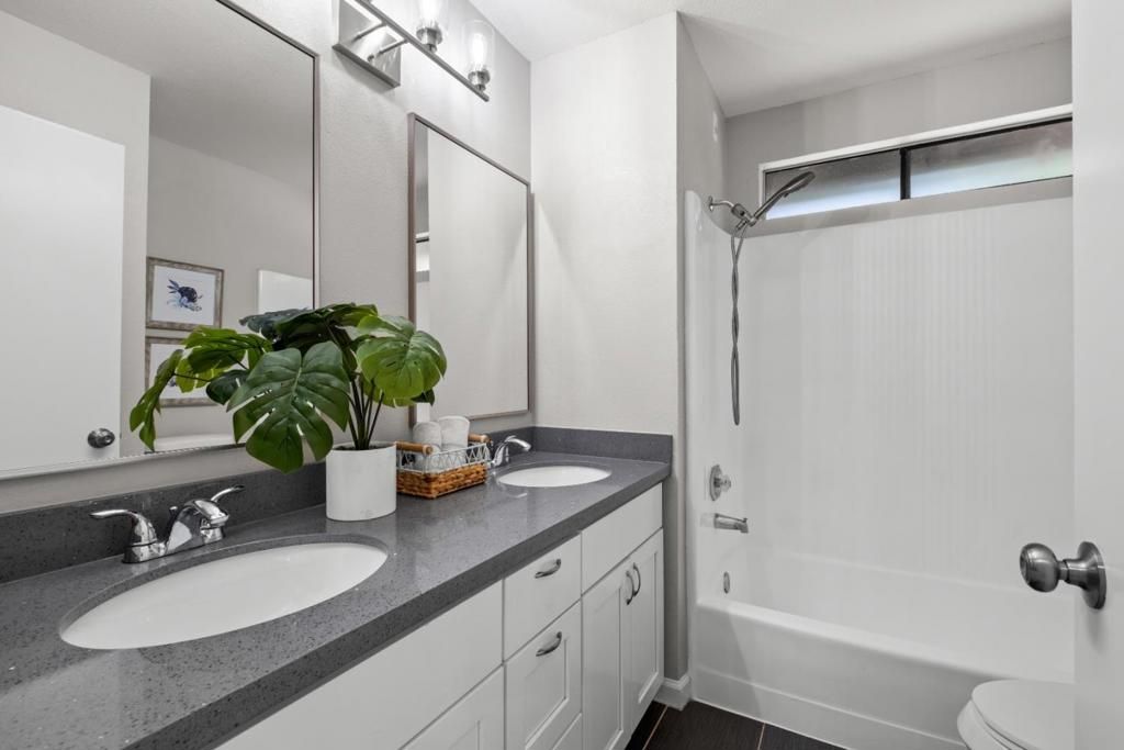 Image 26 of property listing at 36075 Vallee Terrace, Fremont, CA 94536