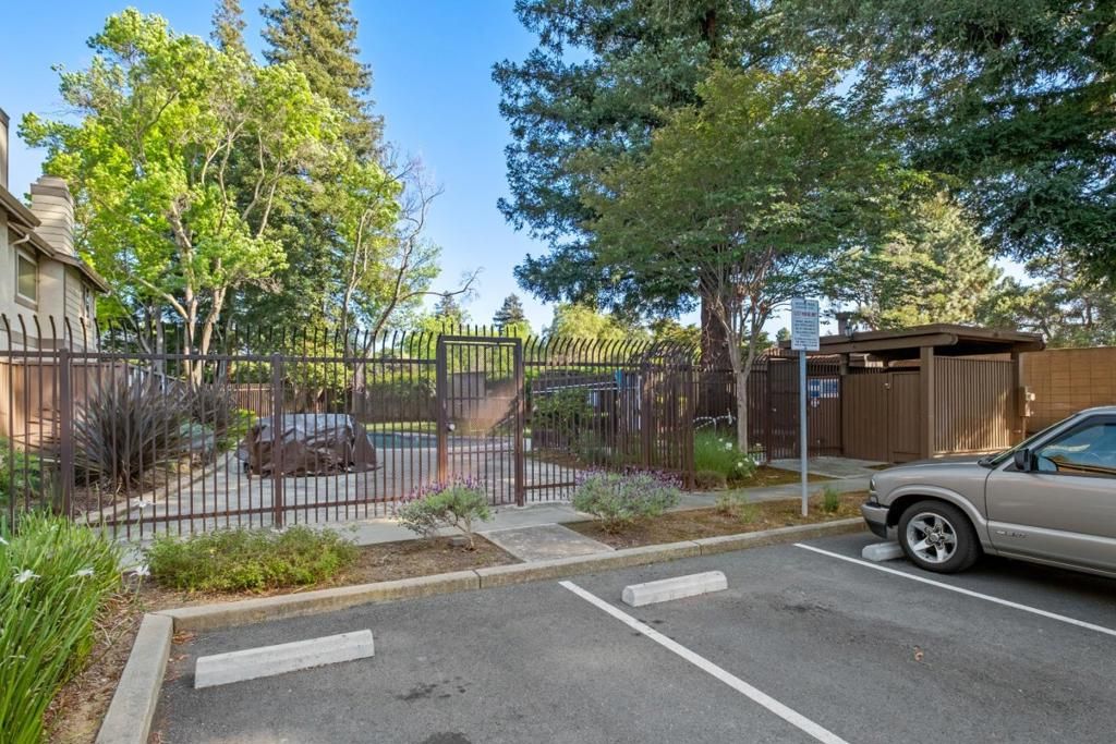 Image 42 of property listing at 36075 Vallee Terrace, Fremont, CA 94536