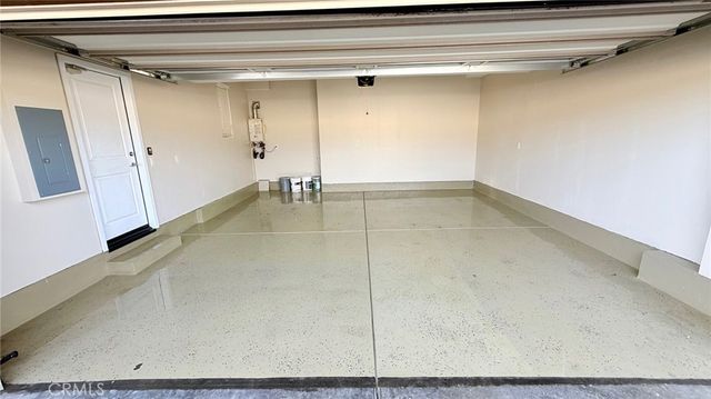 713 S Azusa A, Azusa, CA 91702