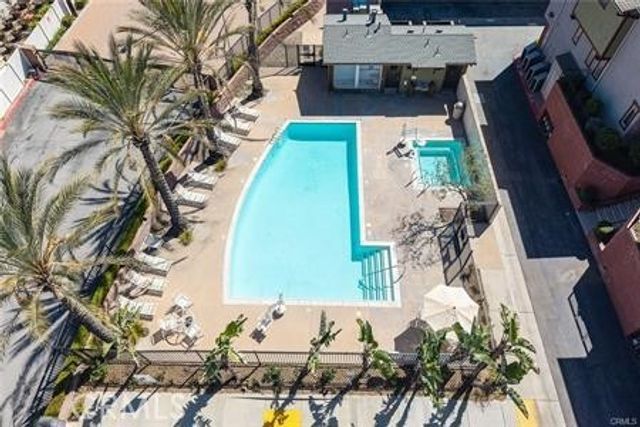 713 S Azusa A, Azusa, CA 91702