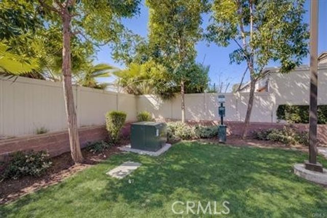 713 S Azusa A, Azusa, CA 91702