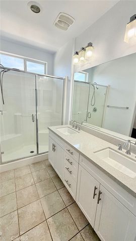 713 S Azusa A, Azusa, CA 91702