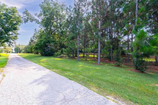 210 Poplar Street, Bowdon, GA 30108