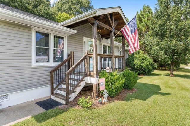 210 Poplar Street, Bowdon, GA 30108