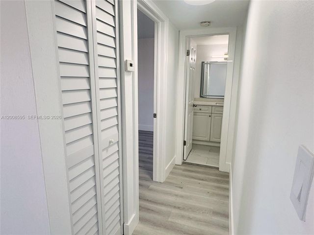 6095 W 18th Avenue S219, Hialeah, FL 33012