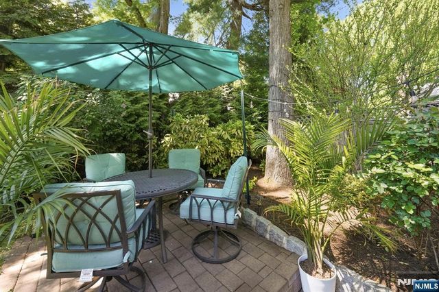 12 Willis Drive, Closter, NJ 07624