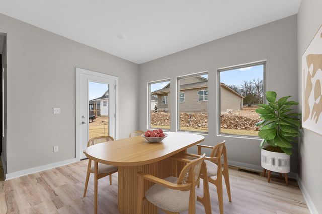 1006 W Pebblebrooke Drive, Ozark, MO 65721