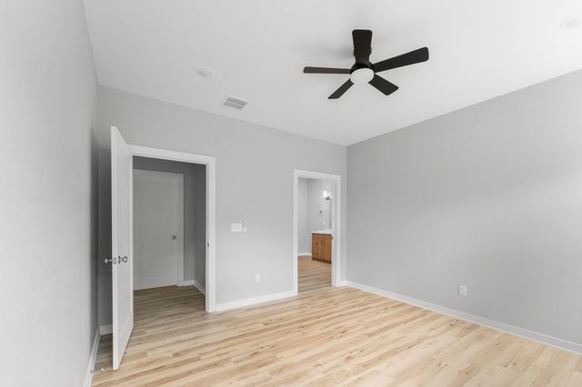 1006 W Pebblebrooke Drive, Ozark, MO 65721