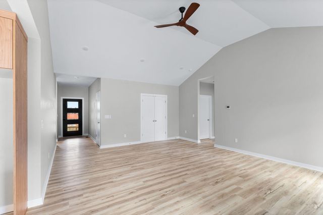 1006 W Pebblebrooke Drive, Ozark, MO 65721