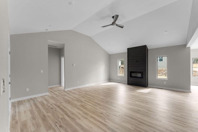 1006 W Pebblebrooke Drive, Ozark, MO 65721