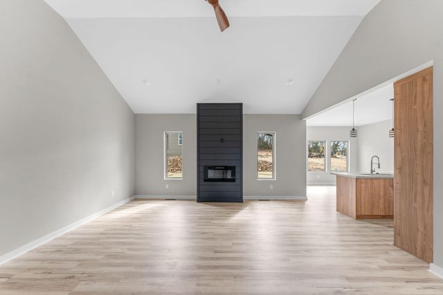 1006 W Pebblebrooke Drive, Ozark, MO 65721