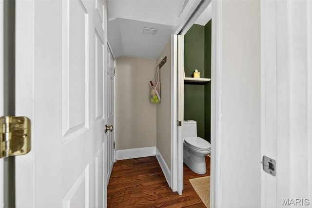 2315 Russell Boulevard, St Louis, MO 63104