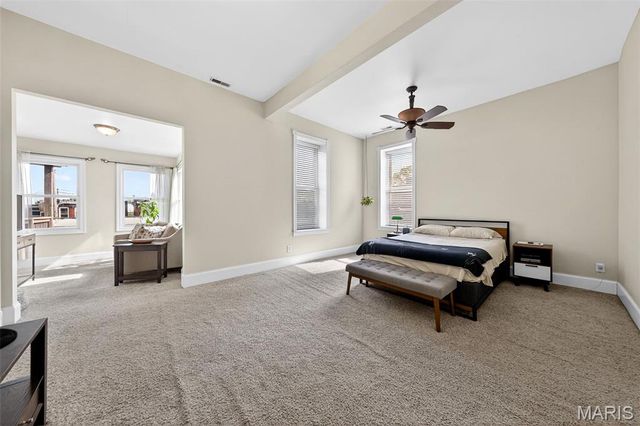 2315 Russell Boulevard, St Louis, MO 63104