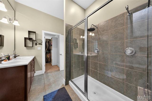 2315 Russell Boulevard, St Louis, MO 63104