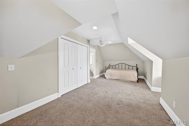 2315 Russell Boulevard, St Louis, MO 63104