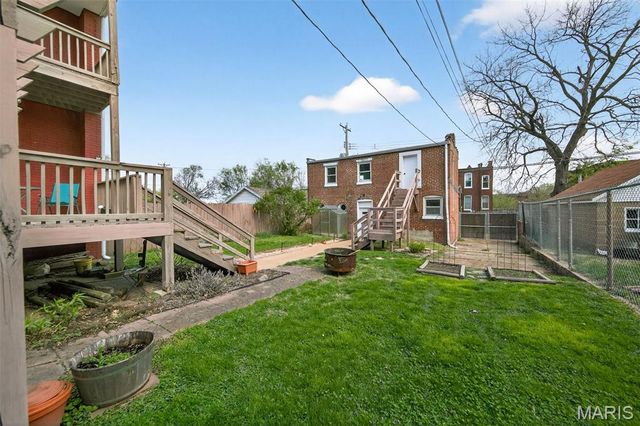 2315 Russell Boulevard, St Louis, MO 63104