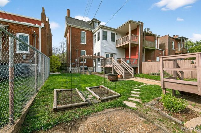 2315 Russell Boulevard, St Louis, MO 63104