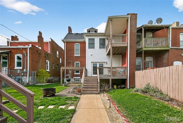 2315 Russell Boulevard, St Louis, MO 63104