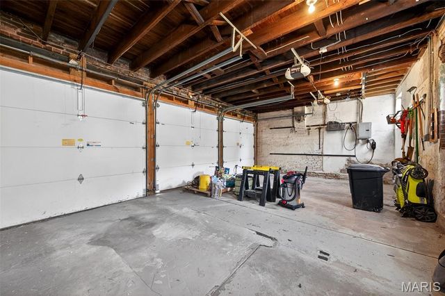 2315 Russell Boulevard, St Louis, MO 63104