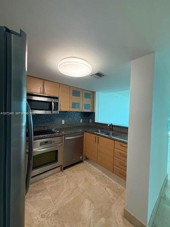 2101 Brickell Avenue 1109, Miami, FL 33129