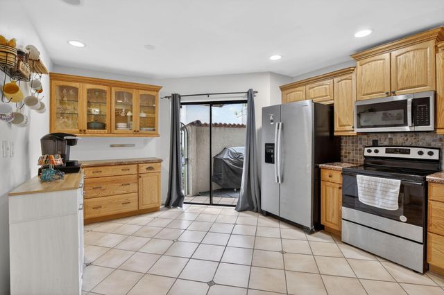 8841 W Sunrise Boulevard, Plantation, FL 33322