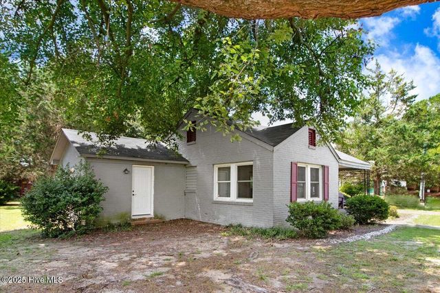 668 E New Hope Road, Goldsboro, NC 27534