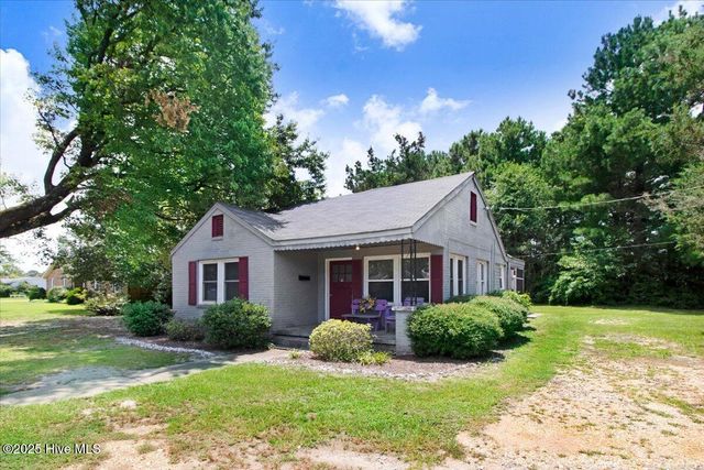 668 E New Hope Road, Goldsboro, NC 27534