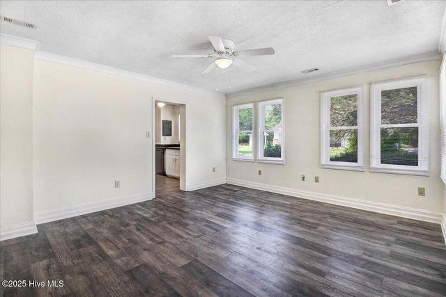 668 E New Hope Road, Goldsboro, NC 27534
