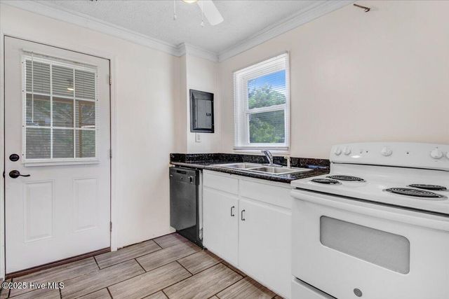 668 E New Hope Road, Goldsboro, NC 27534